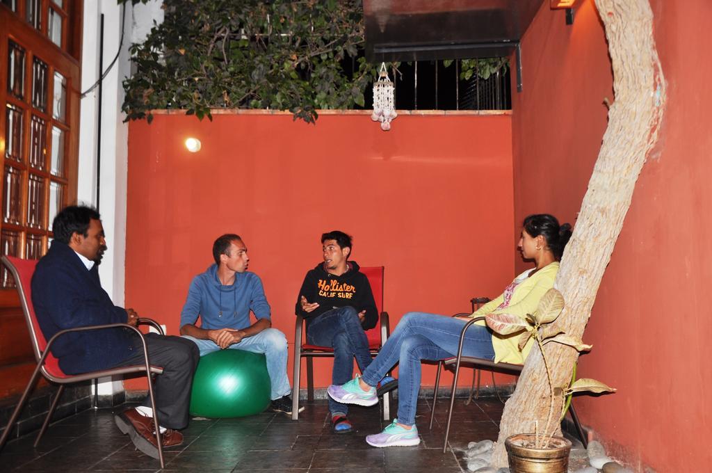Zig Zag Hostel Lima Bagian luar foto